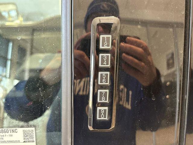 Certified 2024 Ford F150 XLT w/ XLT Black Appearance Package image 33