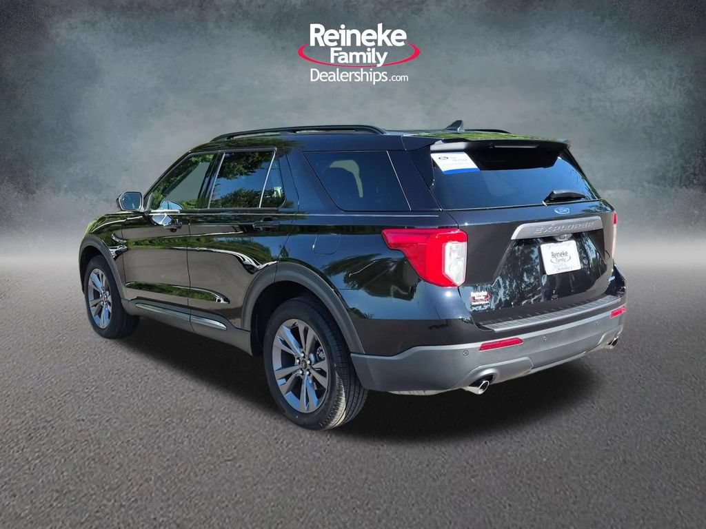 Certified 2023 Ford Explorer XLT w/ Equipment Group 202A AWD/4WD image 8