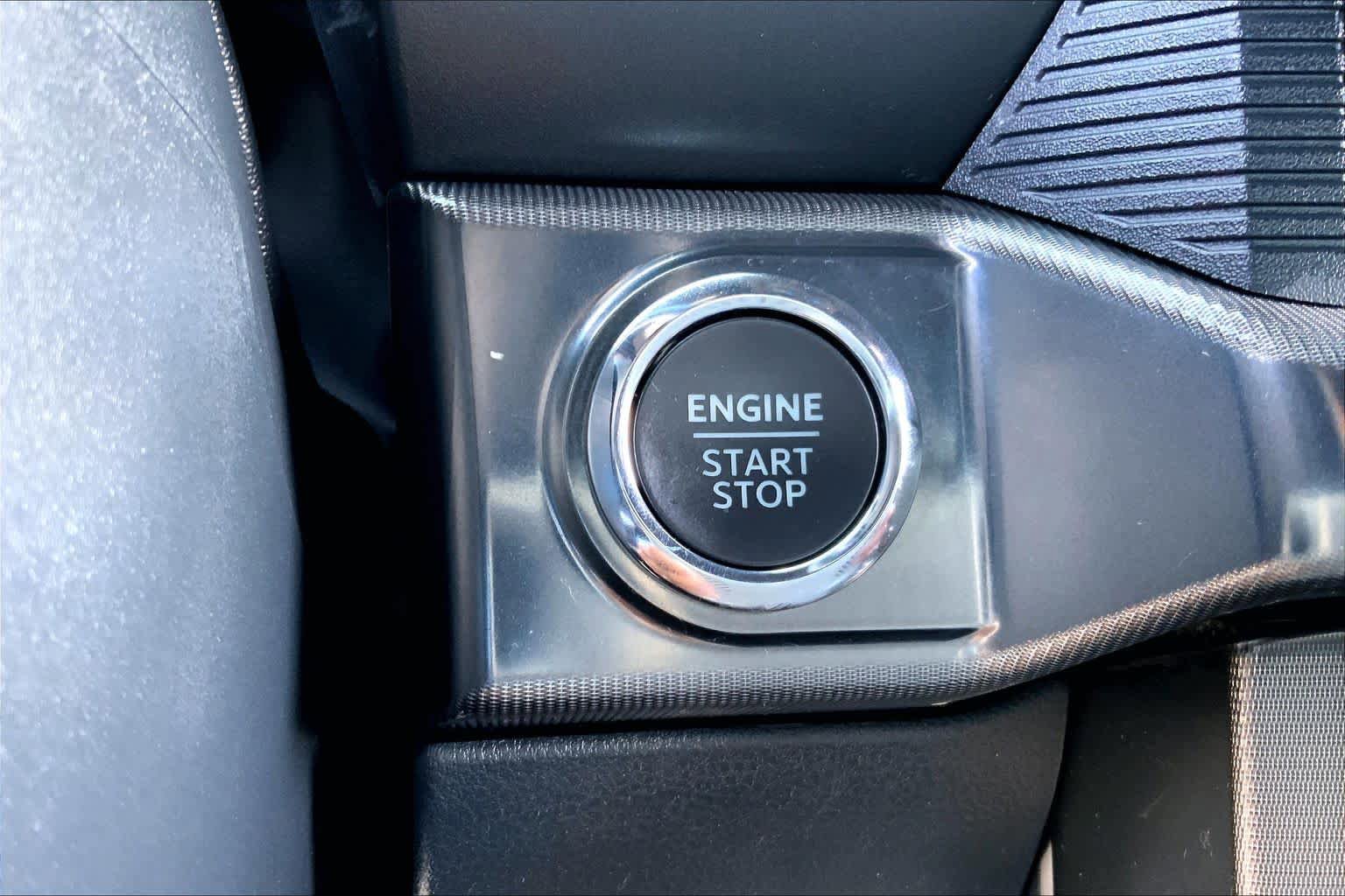 Certified 2024 Ford F150 Platinum w/ Equipment Group 702A High AWD/4WD image 33