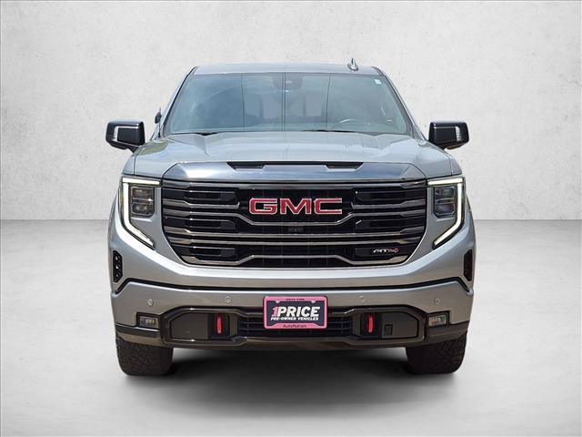 Used 2024 GMC Sierra 1500 AT4 w/ Technology Package AWD/4WD image 2