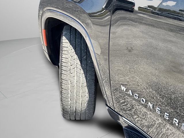 Used 2022 Jeep Wagoneer Series III w/ Rear Seat Video Group 1 image 49