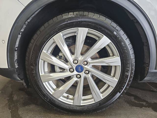 Certified 2021 Ford Escape Titanium w/ Titanium Elite Package FWD image 34