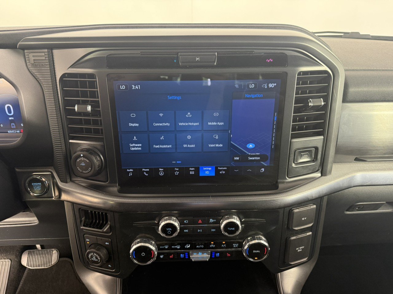 Certified 2025 Ford F150 Lariat w/ Equipment Group 502A High AWD/4WD image 21