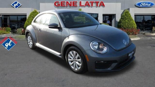 Used 2019 Volkswagen Beetle 2.0T S image 7