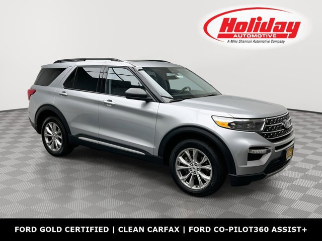 Certified 2023 Ford Explorer XLT w/ Equipment Group 202A image 4