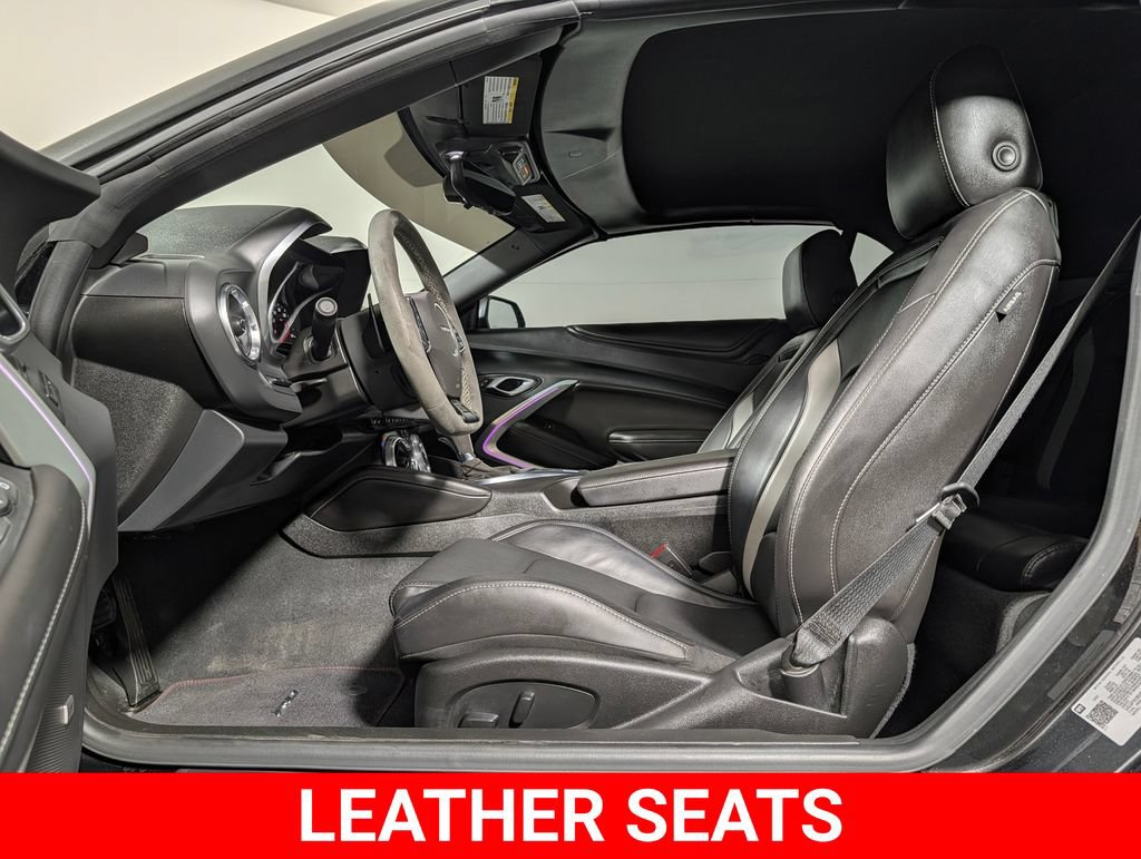 Used 2024 Chevrolet Camaro LT RWD image 11