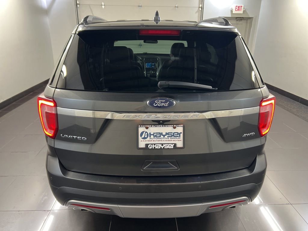 Certified 2017 Ford Explorer Limited w/ Equipment Group 301A image 3