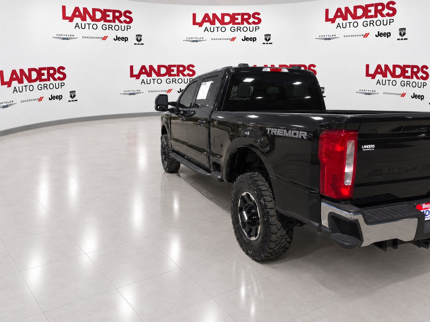 Certified 2026 Ford F250 XLT w/ Tremor Off-Road Package AWD/4WD image 5