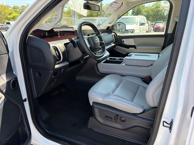 Certified 2025 Ford Expedition Active RWD image 9