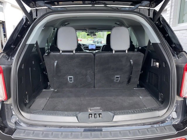 Certified 2022 Ford Explorer XLT w/ Equipment Group 202A image 23