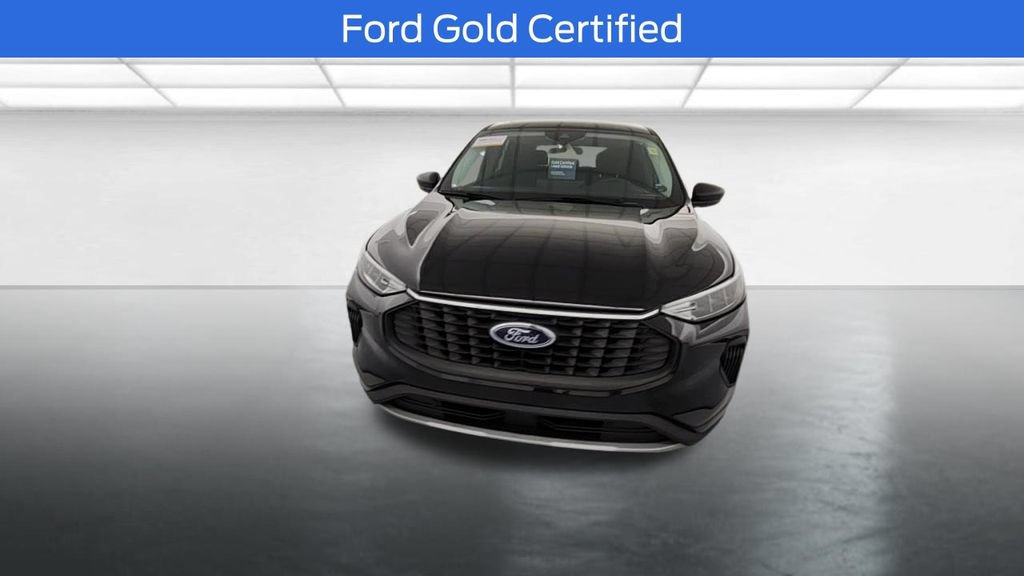 Certified 2024 Ford Escape Active w/ Tech Pack #1 AWD/4WD image 2