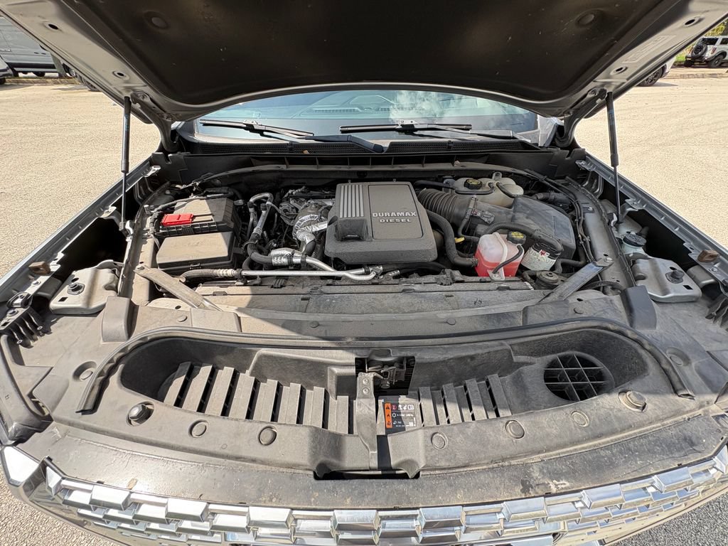 Used 2023 GMC Yukon XL Denali AWD/4WD image 33
