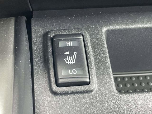Used 2024 Nissan Titan SV w/ SV Convenience Package AWD/4WD image 28