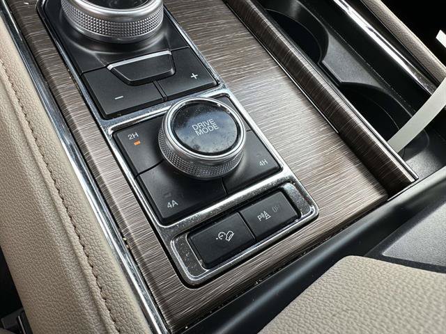 Certified 2023 Ford Expedition Limited AWD/4WD image 18