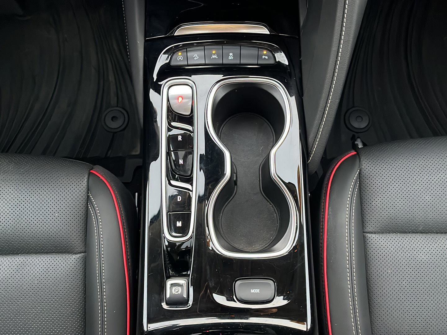 Used 2023 Buick Envision Essence w/ Sport Touring Package image 29