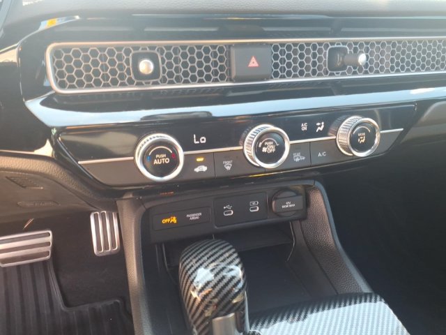 Used 2025 Honda Civic Sport image 19
