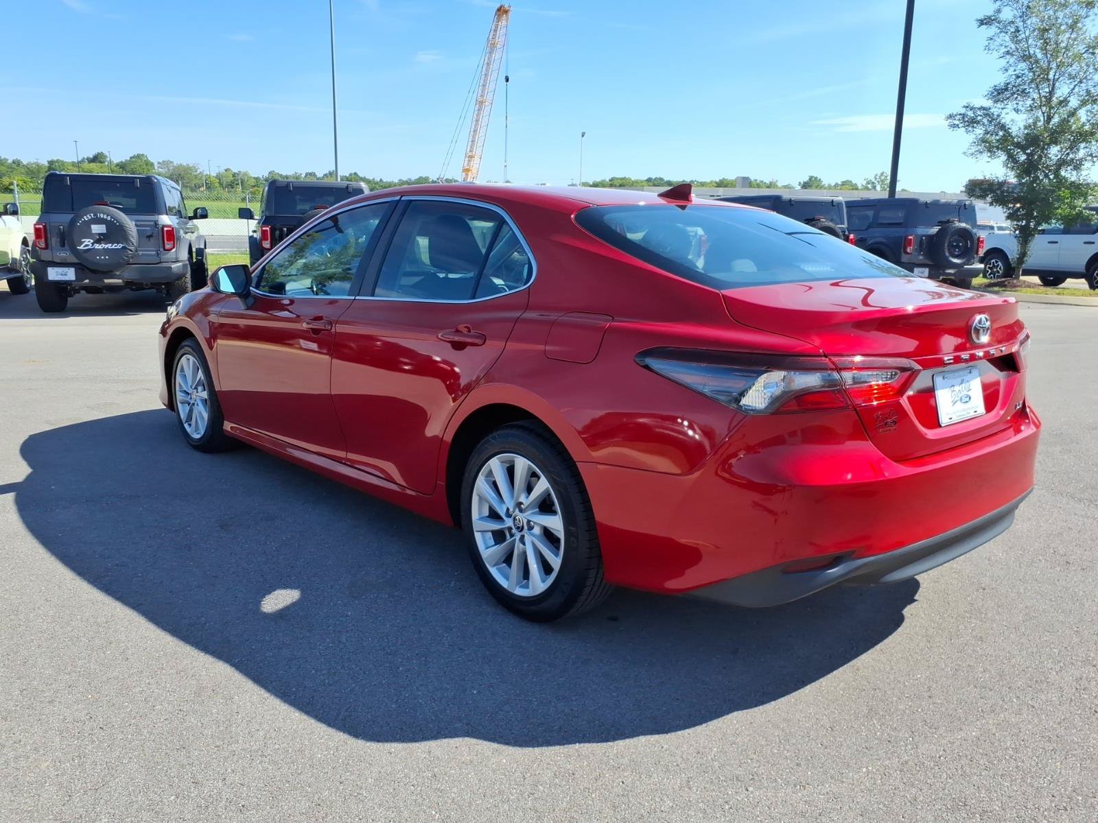 Used 2024 Toyota Camry LE FWD image 5