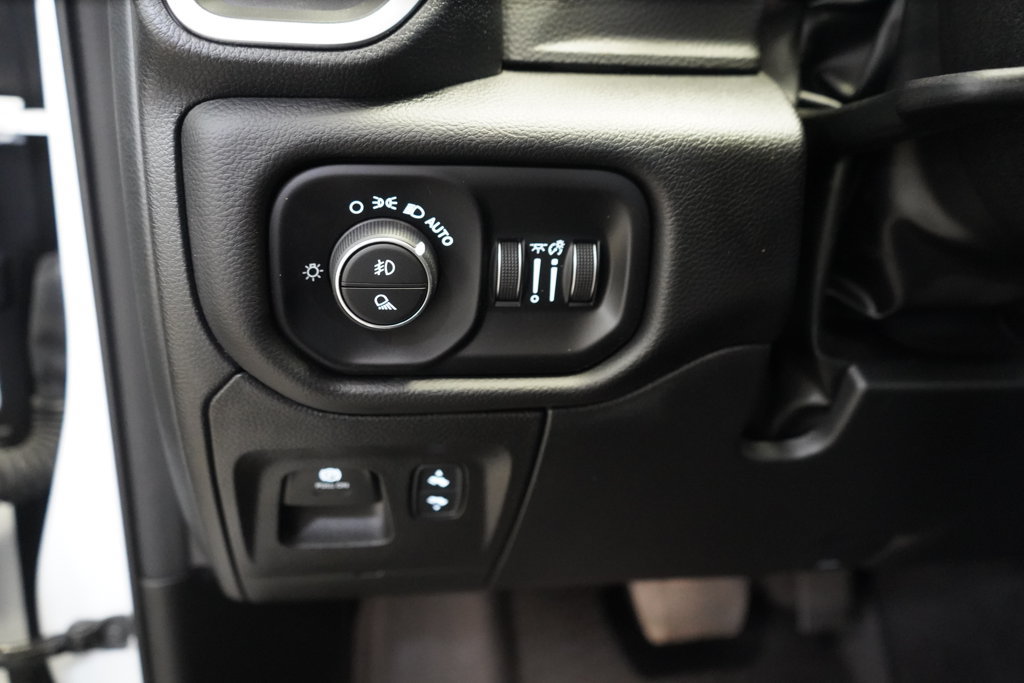 Used 2026 RAM 1500 Lone Star AWD/4WD image 33