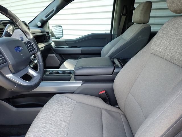 Certified 2025 Ford F150 XLT w/ Equipment Group 303A High AWD/4WD image 18
