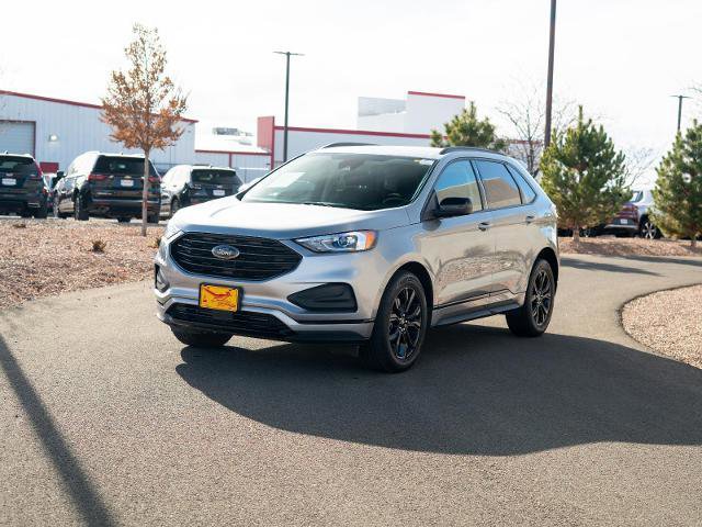 Certified 2024 Ford Edge SE w/ Black Appearance Package image 2