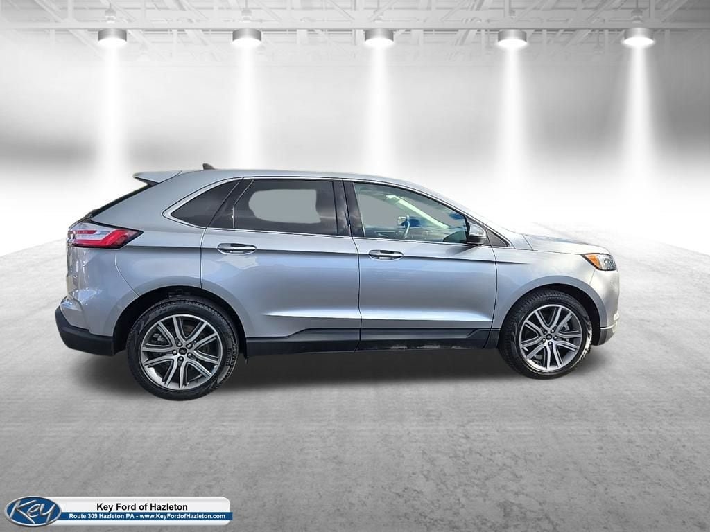 Certified 2023 Ford Edge Titanium w/ Class II Trailer Tow Package AWD/4WD image 6