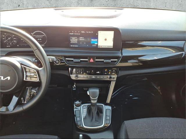 Used 2024 Kia Seltos S image 16