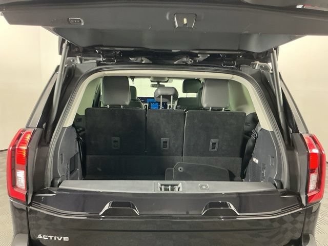 Certified 2025 Ford Expedition Active AWD/4WD image 33