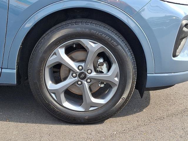 Certified 2023 Ford Escape ST-Line w/ Tech Pack #1 AWD/4WD image 8