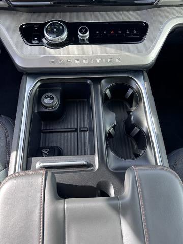 Certified 2025 Ford Expedition Active image 20