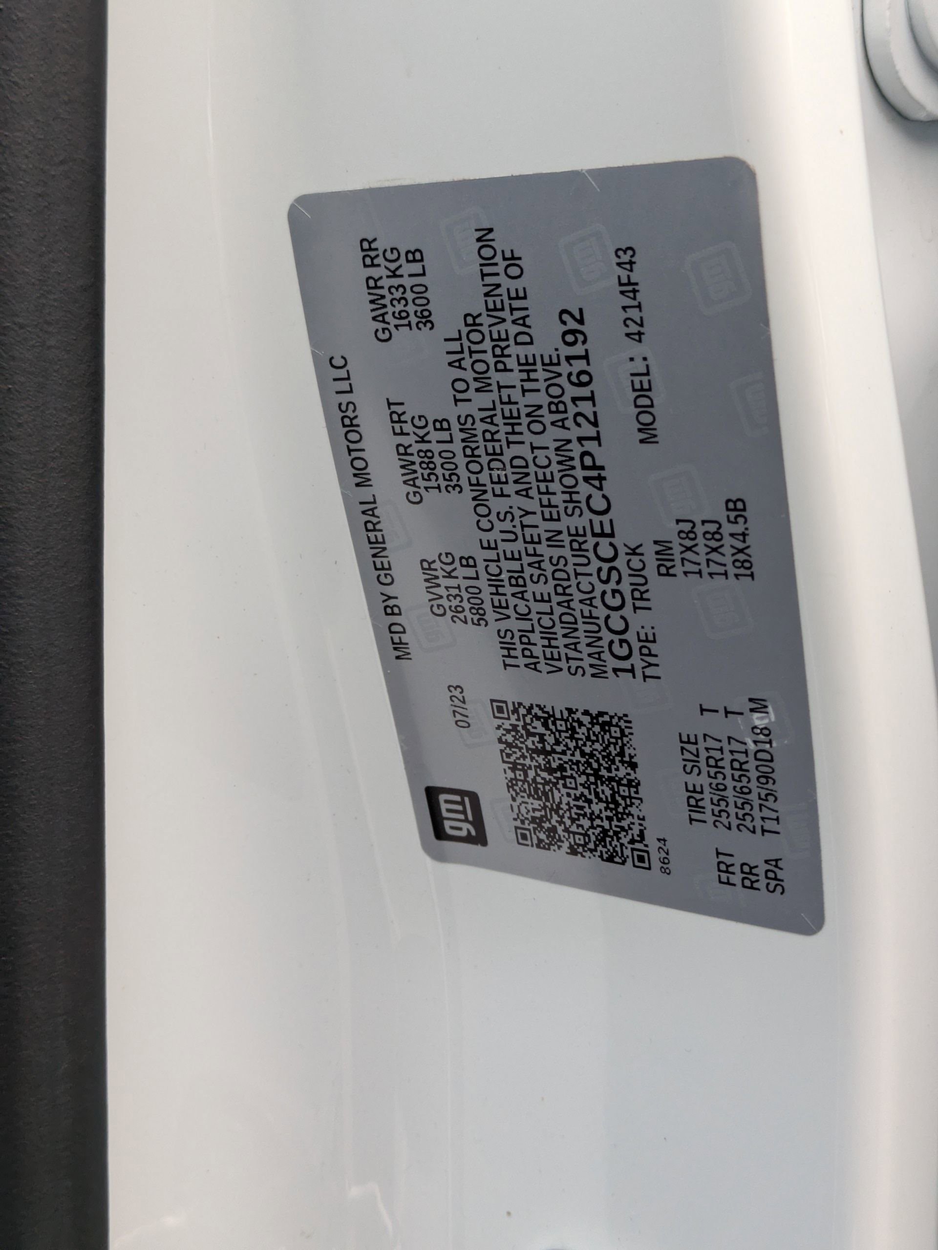 Used 2023 Chevrolet Colorado LT image 38