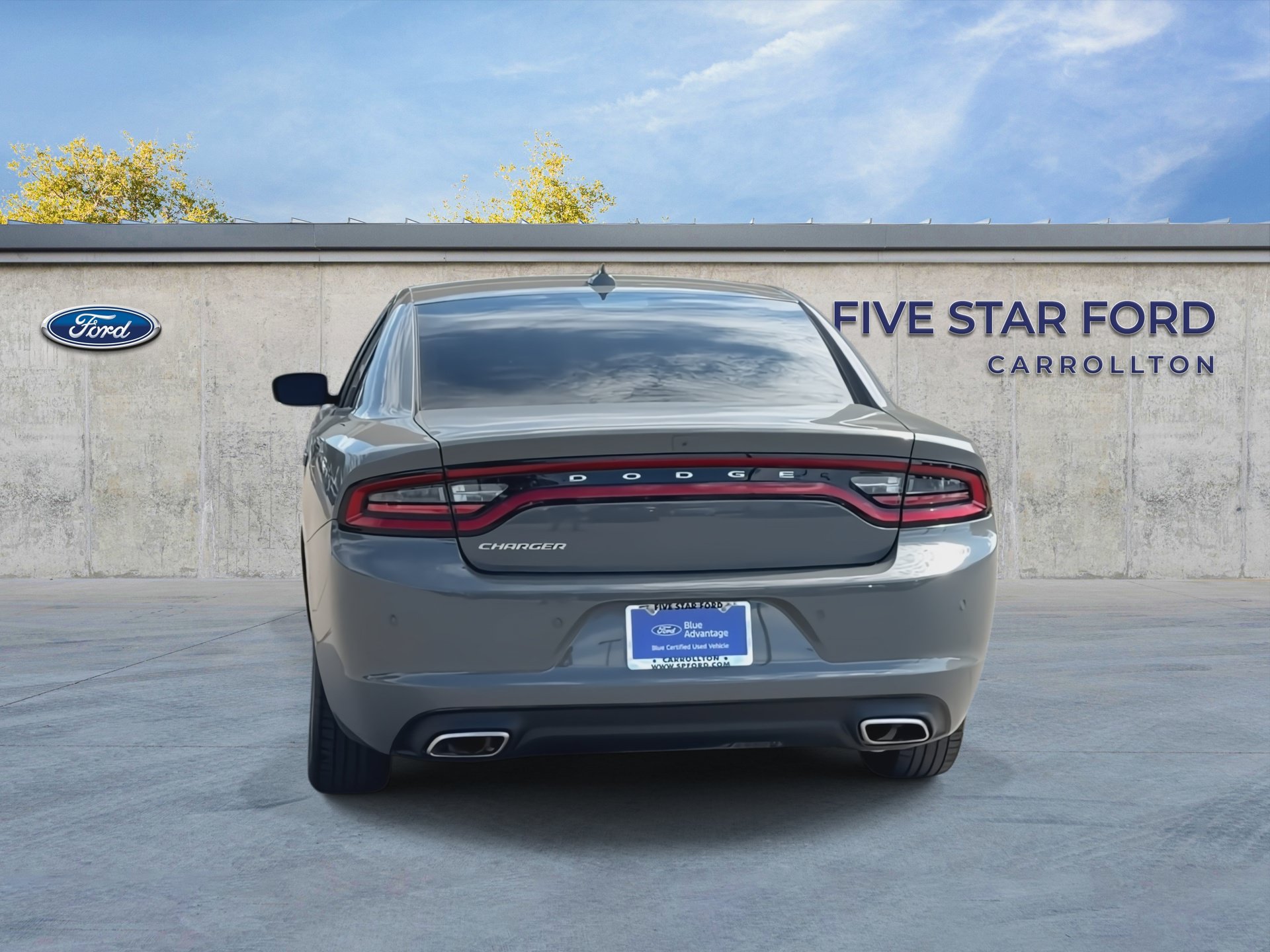 Used 2023 Dodge Charger SXT RWD image 7
