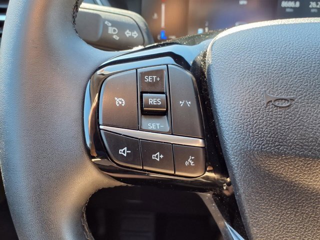 Certified 2023 Ford Escape Active AWD/4WD image 17