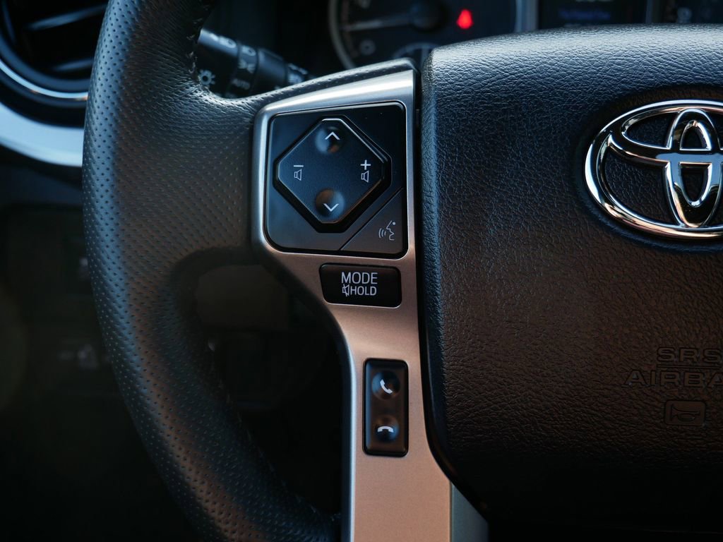 Used 2023 Toyota Tacoma Limited image 18