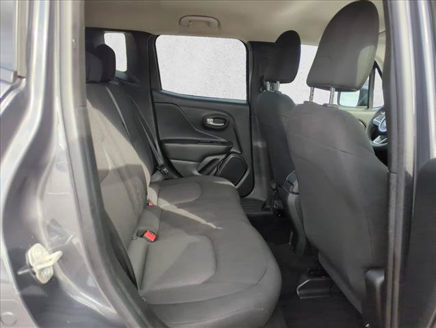 Used 2023 Jeep Renegade Latitude AWD/4WD image 20
