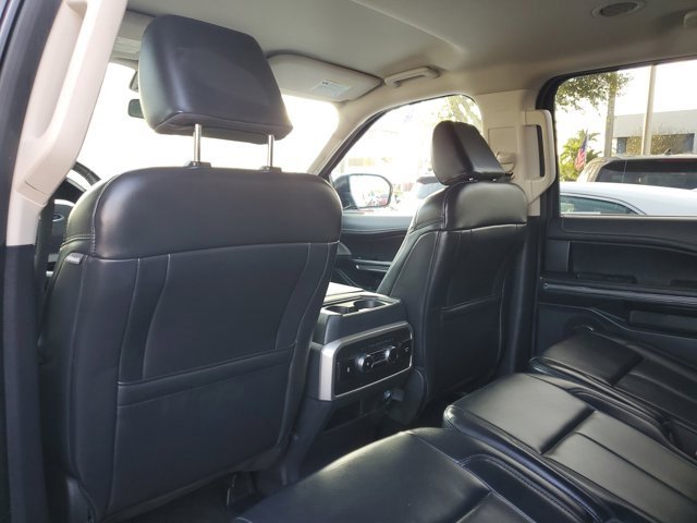 Certified 2024 Ford Expedition Max XLT image 10