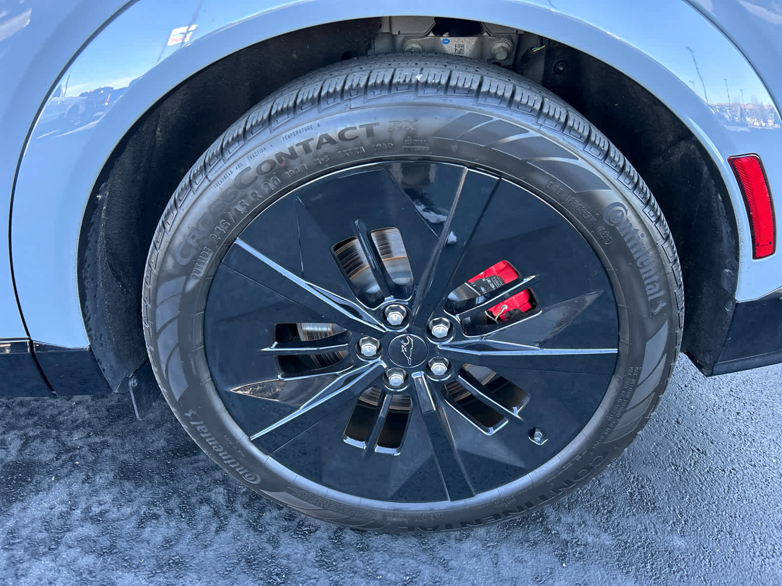 Certified 2025 Ford Mustang Mach-E GT image 13