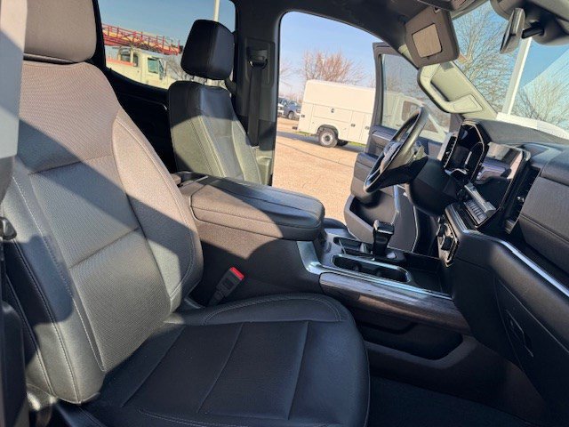 Used 2023 Chevrolet Silverado 1500 LTZ image 33
