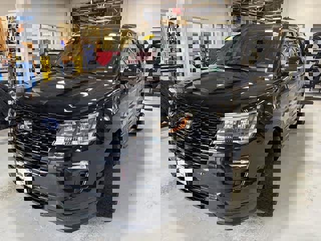 Certified 2018 Ford Explorer Sport w/ Equipment Group 401A image 3