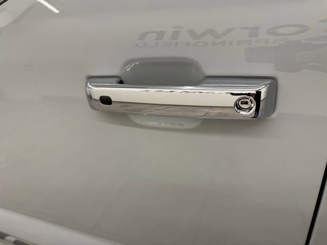 Certified 2023 Ford F150 Lariat w/ Equipment Group 502A High image 25