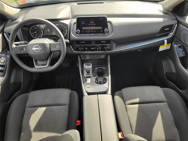 Used 2026 Nissan Rogue SV image 11