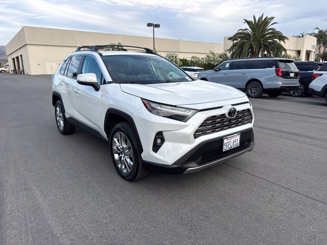 Used 2023 Toyota RAV4 Limited AWD/4WD image 4
