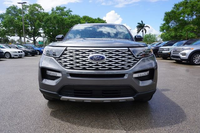 Certified 2023 Ford Explorer Platinum w/ Technology Package AWD/4WD image 6