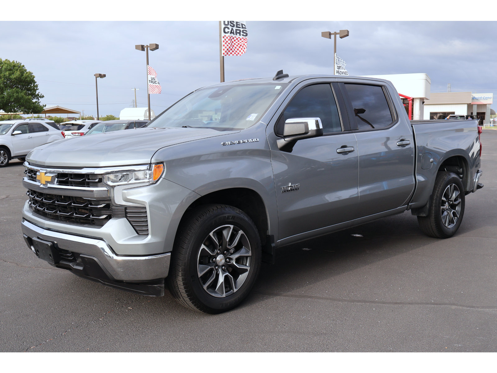 Used 2024 Chevrolet Silverado 1500 LT w/ Convenience Package II RWD image 10