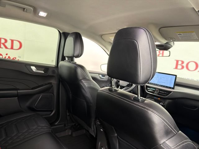 Certified 2024 Ford Escape Platinum w/ Premium Technology Package AWD/4WD image 34