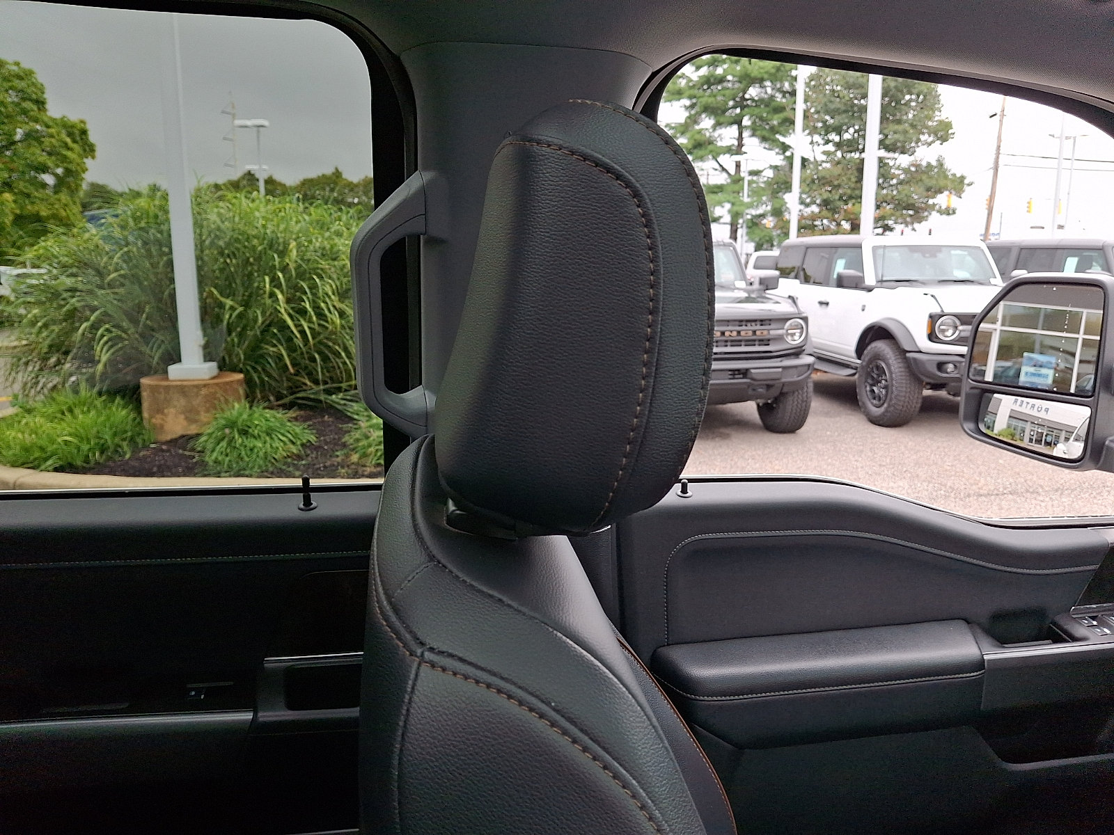 Certified 2026 Ford F350 Lariat w/ Chrome Package AWD/4WD image 12