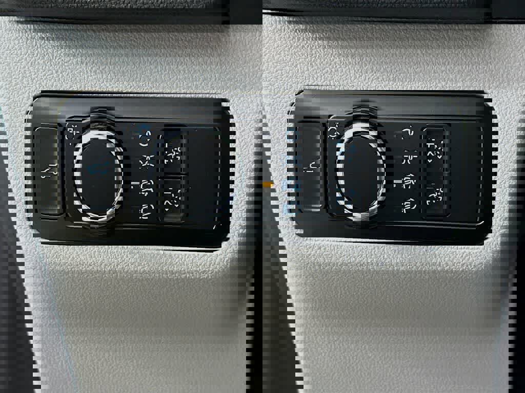 Certified 2024 Ford Escape Active image 27