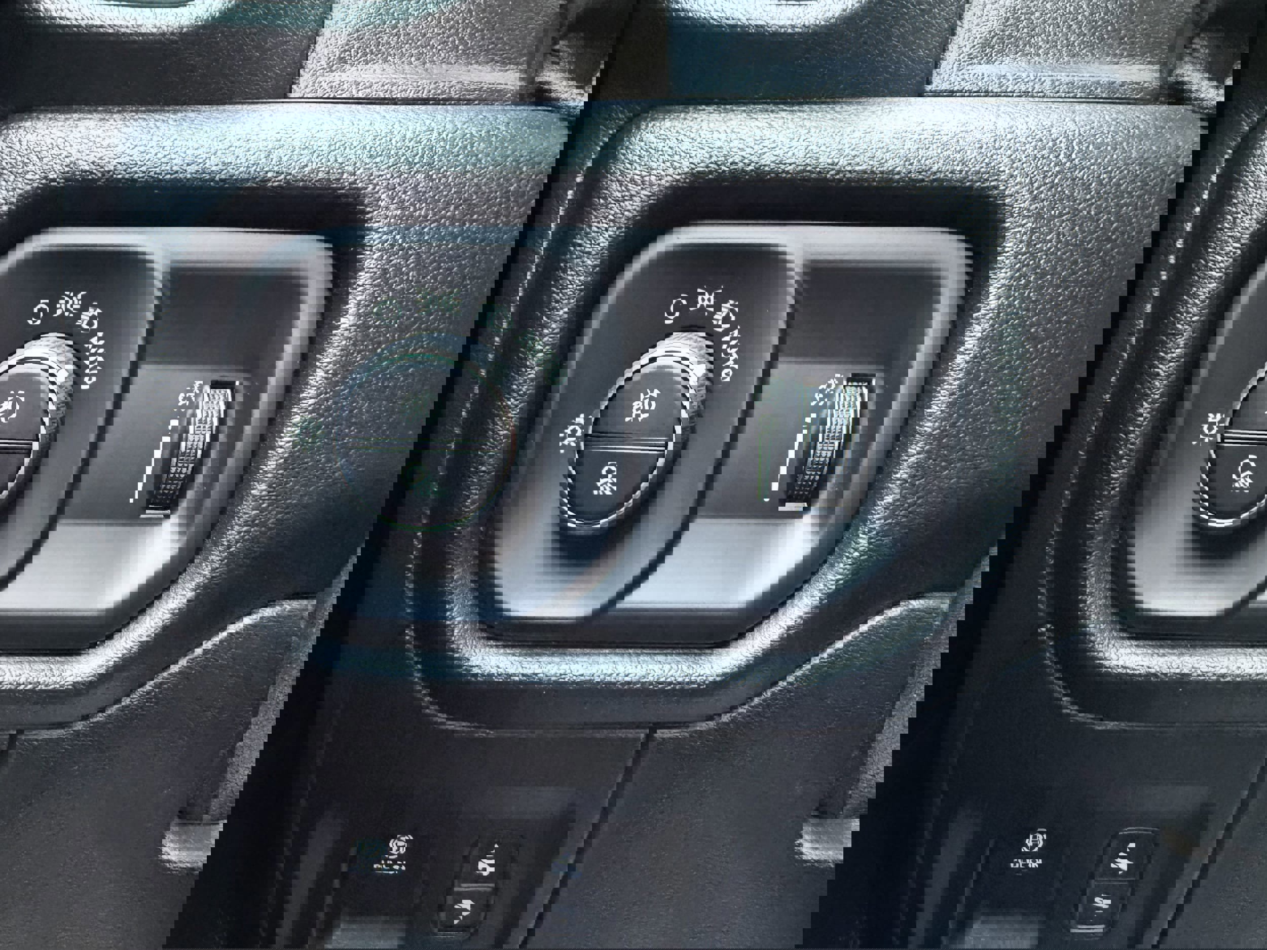 Used 2022 RAM 1500 Big Horn image 22