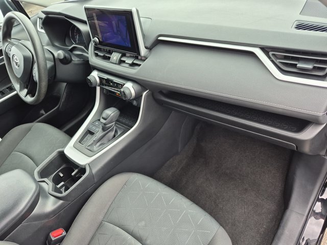 Used 2023 Toyota RAV4 XLE FWD image 36