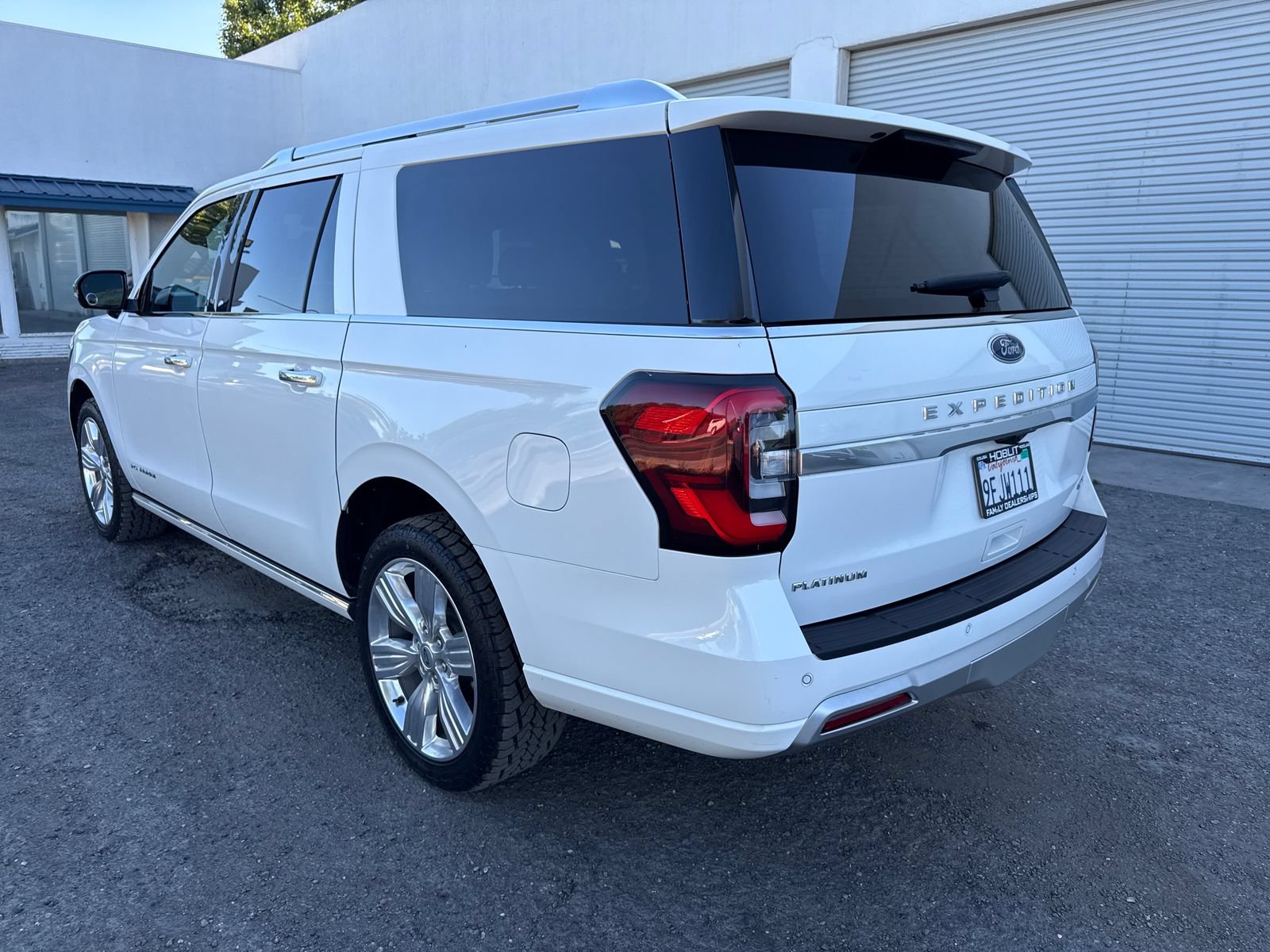 Certified 2023 Ford Expedition Max Platinum AWD/4WD image 3