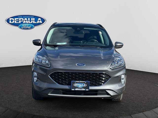 Certified 2022 Ford Escape Titanium w/ Class II Trailer Tow Package image 6